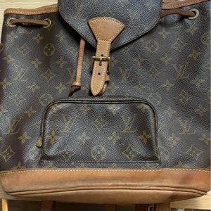 LV bag kinda used new